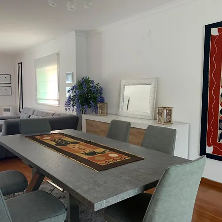 Luxsomar Villa Charneca (Setubal)